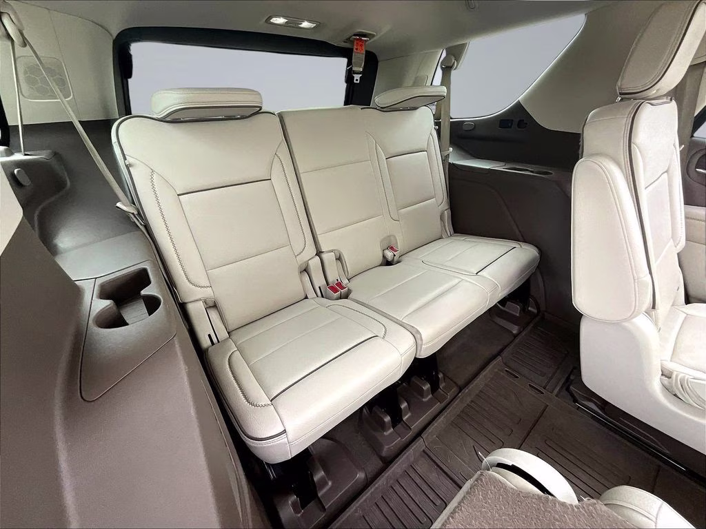 2022 Summit White GMC Yukon Denali 4X4 SUV