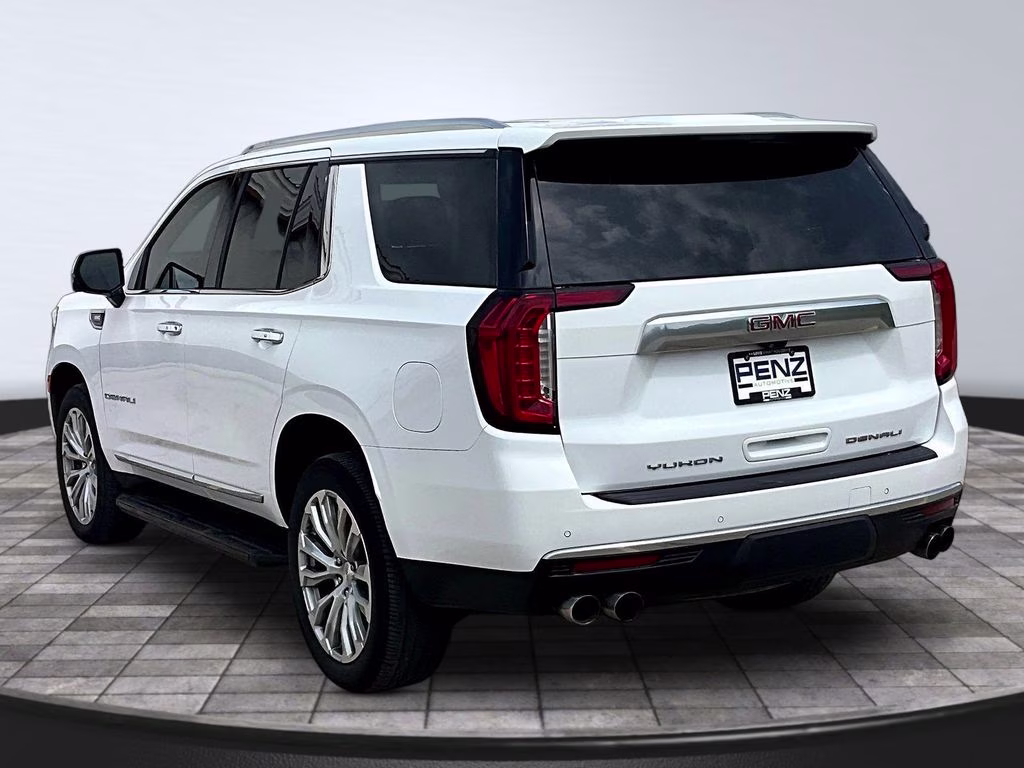 2022 Summit White GMC Yukon Denali 4X4 SUV