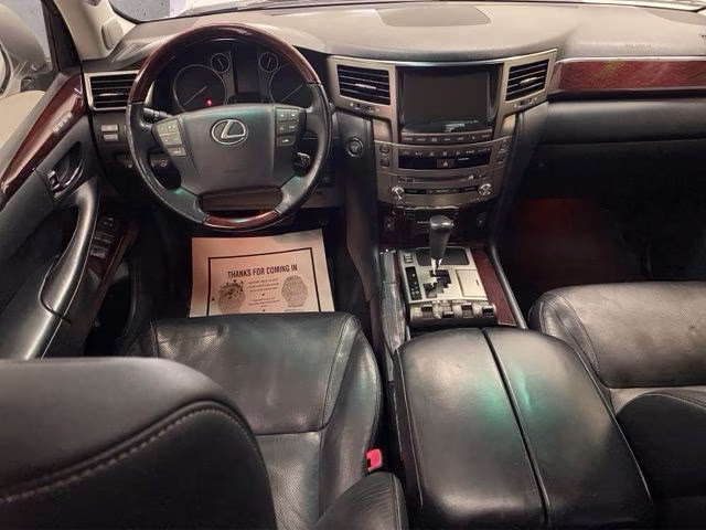 2014 Silver Lining Metallic Lexus LX 570 4X4 SUV