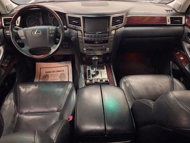 2014 Silver Lining Metallic Lexus LX 570 4X4 SUV