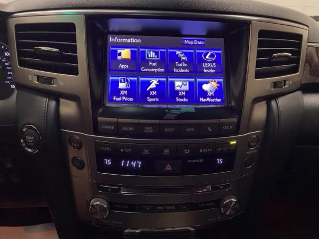 2014 Silver Lining Metallic Lexus LX 570 4X4 SUV