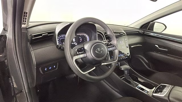 2024 Gray Hyundai Tucson SEL FWD SUV