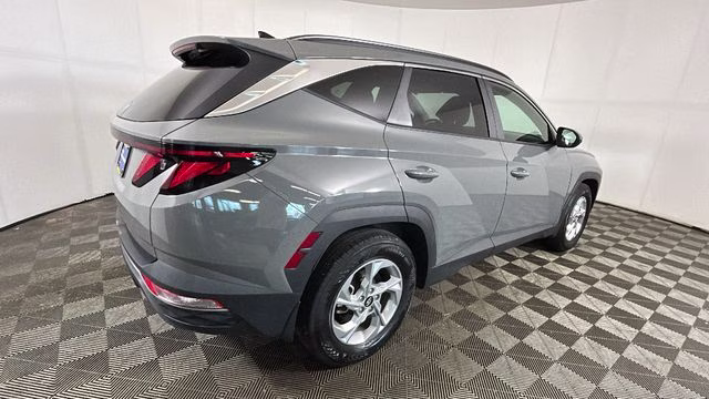 2024 Gray Hyundai Tucson SEL FWD SUV