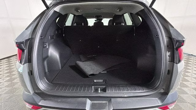 2024 Gray Hyundai Tucson SEL FWD SUV