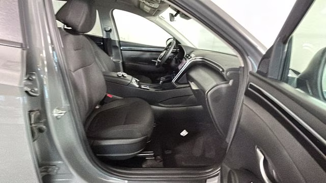 2024 Gray Hyundai Tucson SEL FWD SUV
