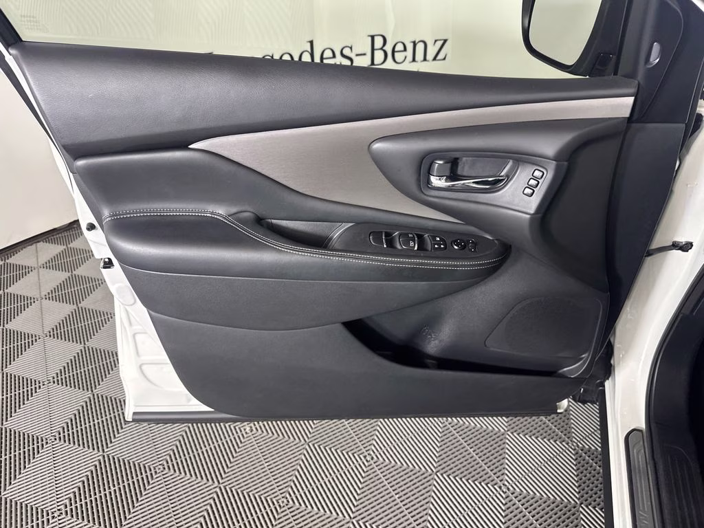 2020 Pearl White Tricoat Nissan Murano SL FWD SUV