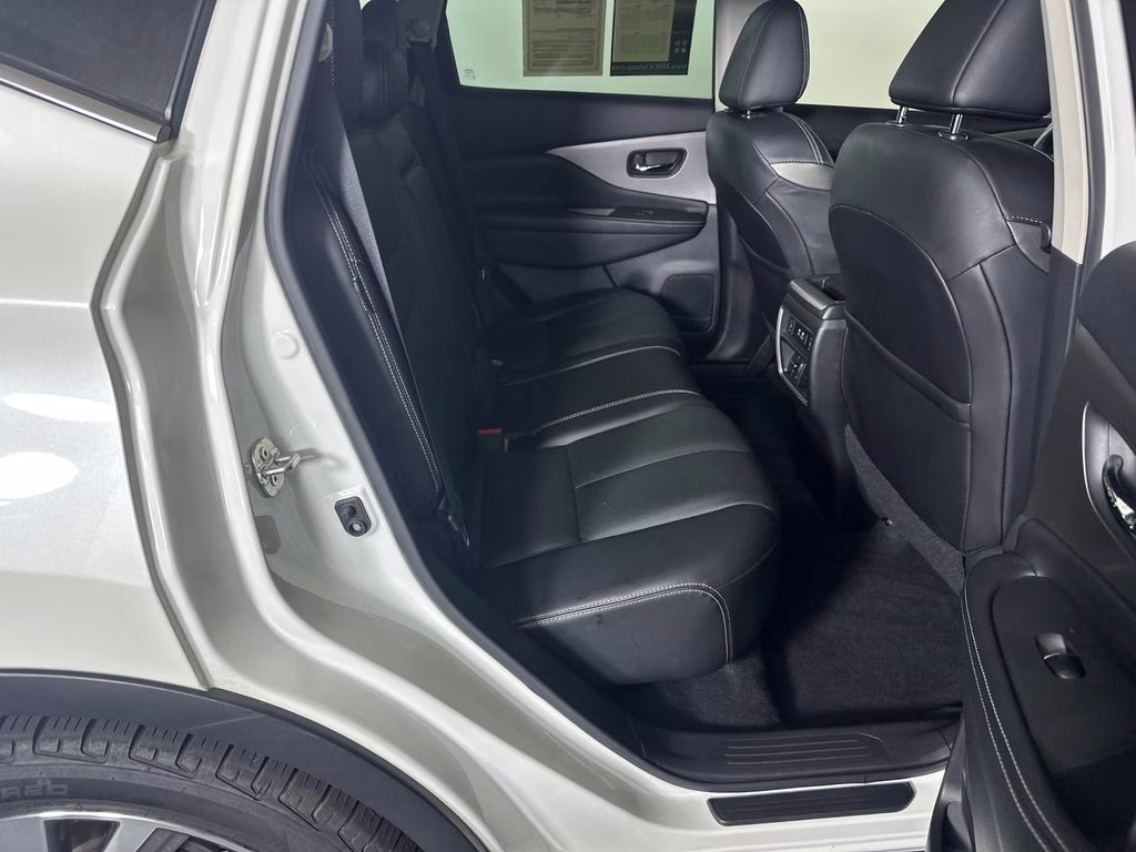 2020 Pearl White Tricoat Nissan Murano SL FWD SUV