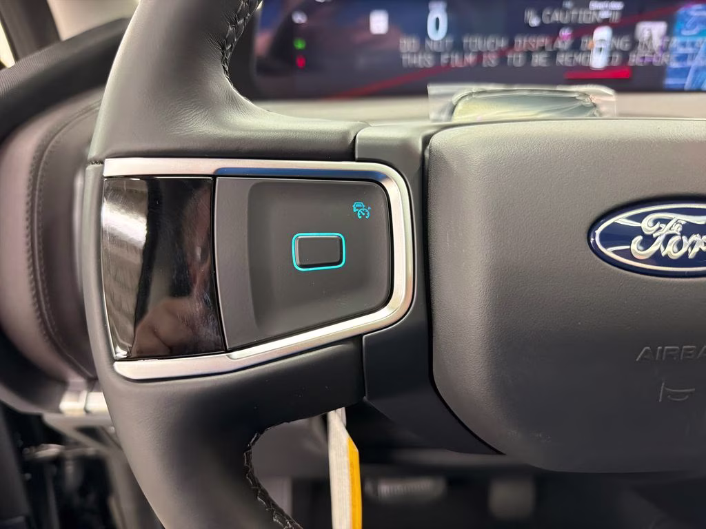 2026 AGATE BLACK Ford Expedition Platinum 4X4 SUV