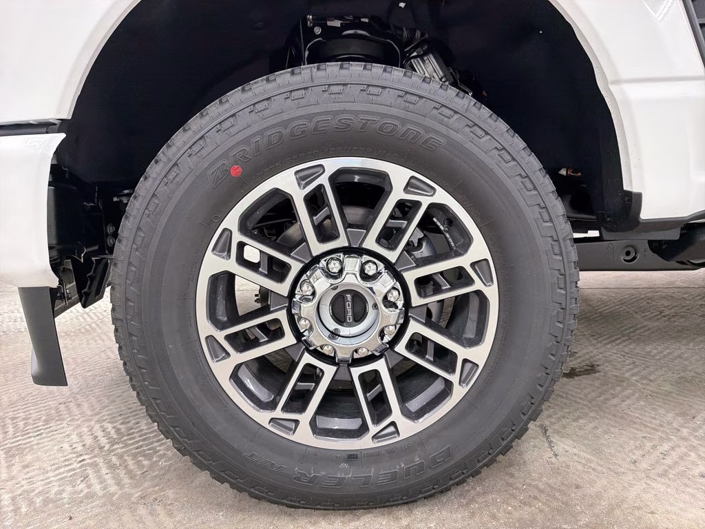 2026 STAR WHITE Ford Super Duty F-250 SRW Platinum 4X4 Truck