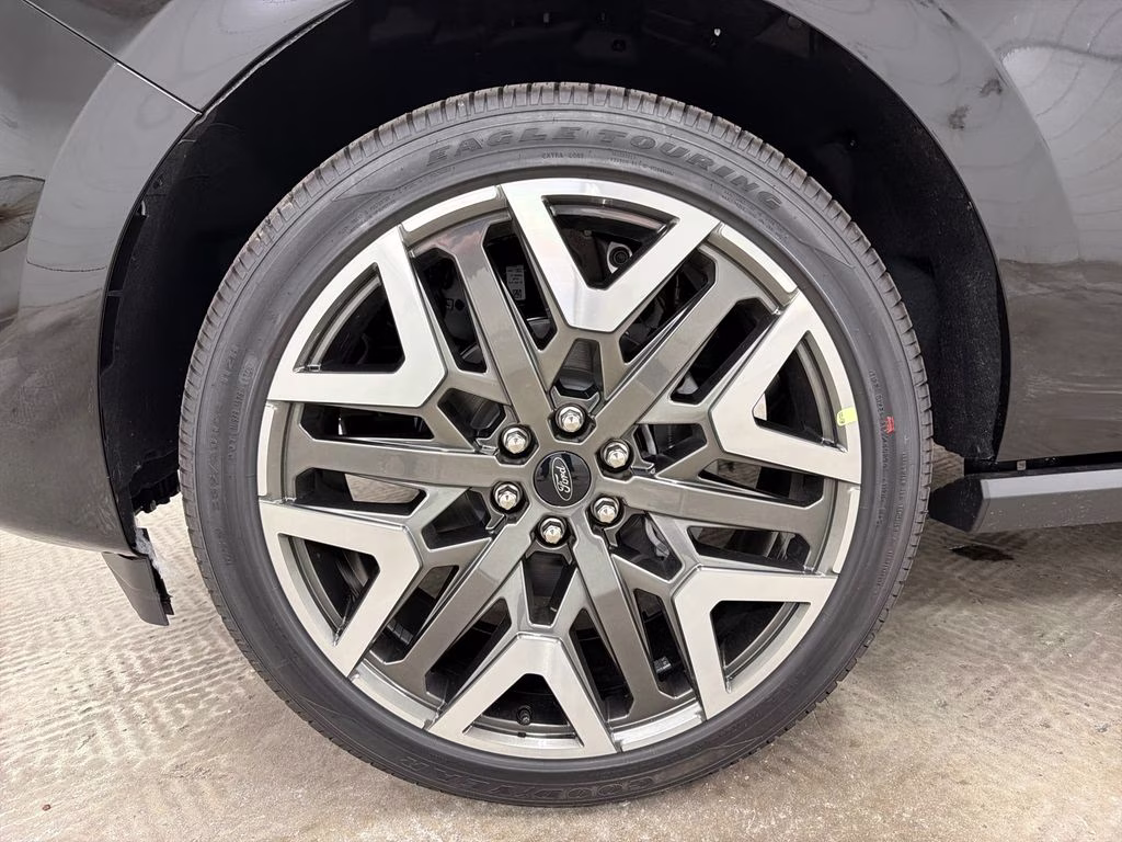 2026 AGATE BLACK Ford Expedition Platinum 4X4 SUV