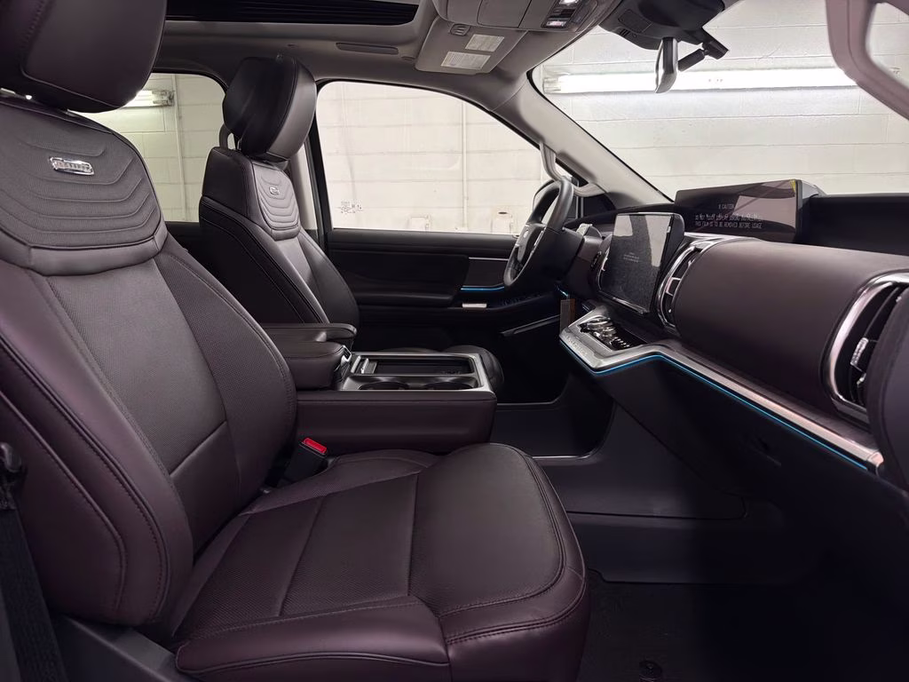 2026 AGATE BLACK Ford Expedition Platinum 4X4 SUV