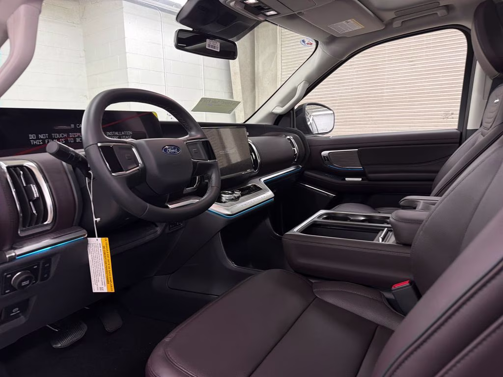 2026 AGATE BLACK Ford Expedition Platinum 4X4 SUV
