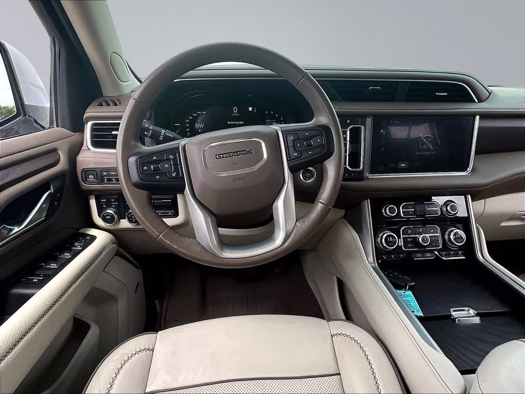 2022 Summit White GMC Yukon Denali 4X4 SUV