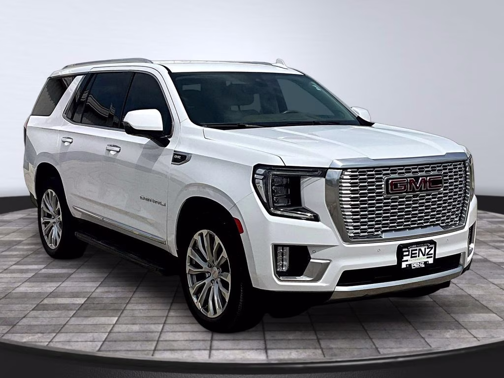 2022 Summit White GMC Yukon Denali 4X4 SUV