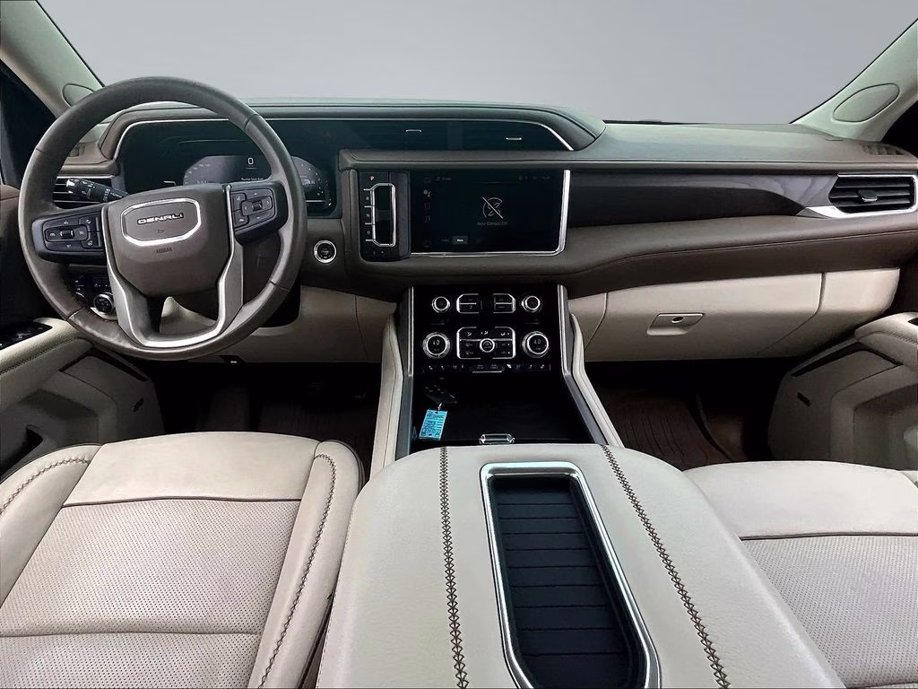 2022 Summit White GMC Yukon Denali 4X4 SUV