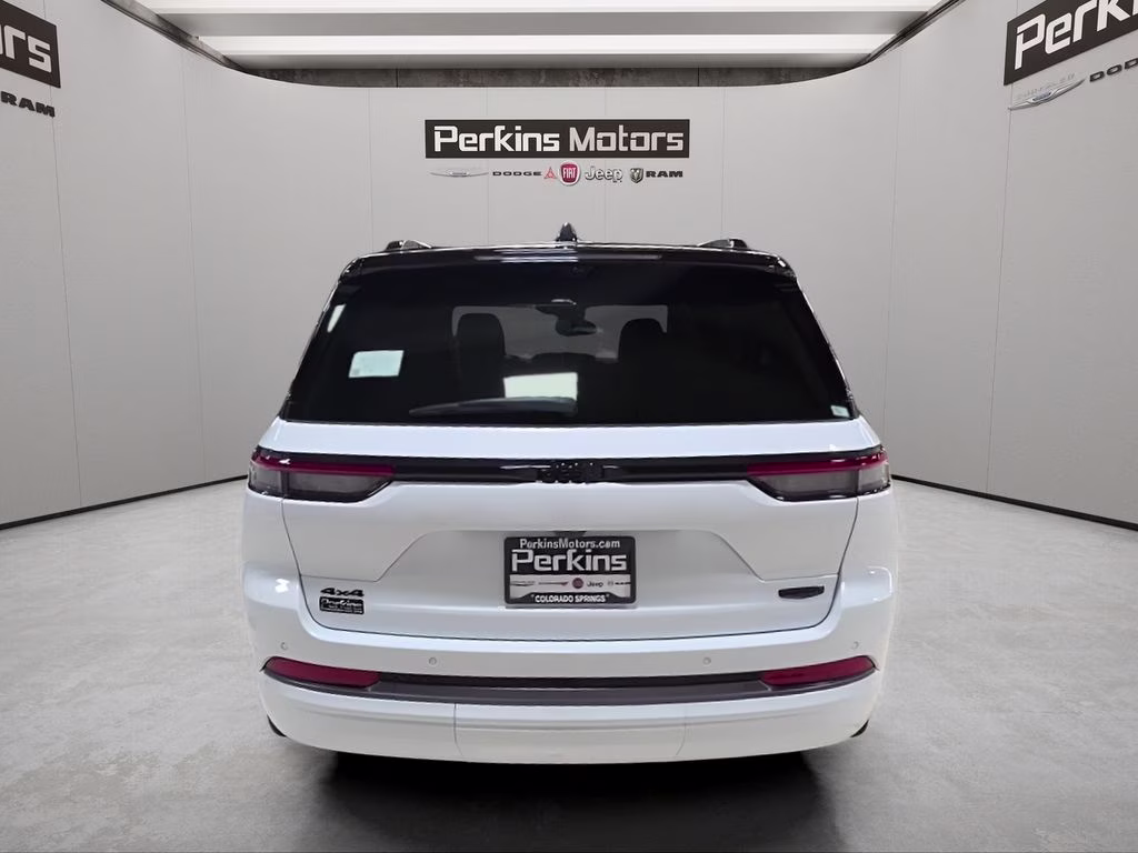 2026 Bright White Clearcoat Jeep Grand Cherokee Summit 4X4 SUV