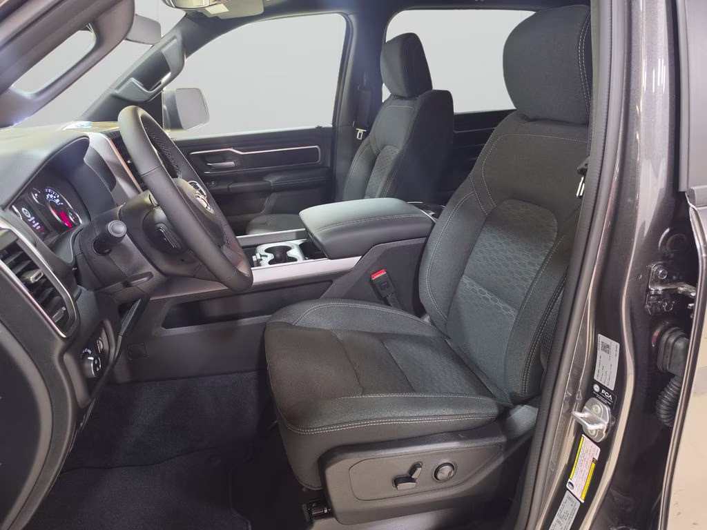 2026 Granite Crystal Metallic Clearcoat Ram 1500 Big Horn/Lone Star 4X4 Truck