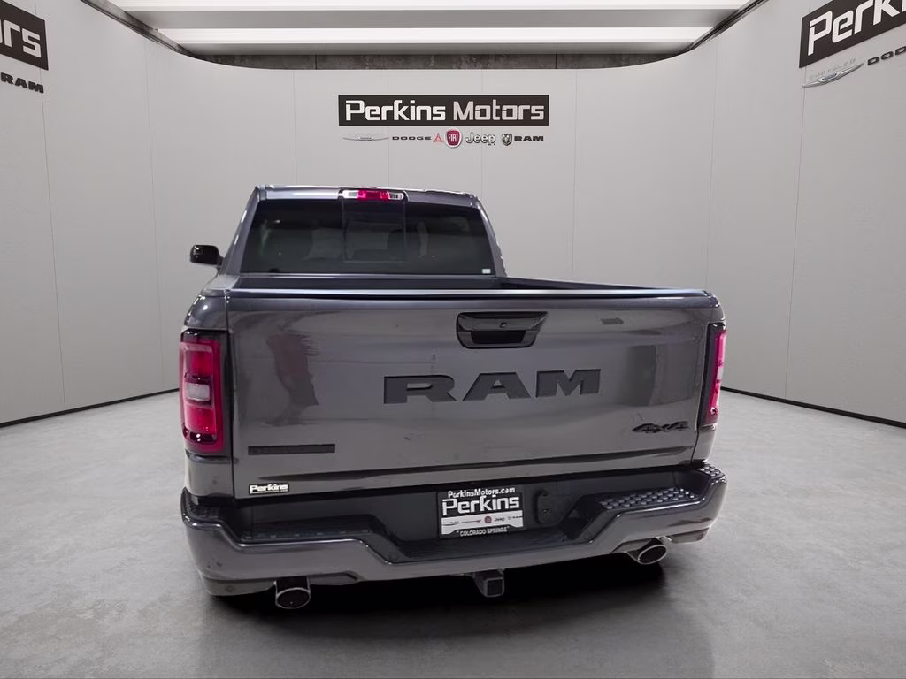 2026 Granite Crystal Metallic Clearcoat Ram 1500 Big Horn/Lone Star 4X4 Truck