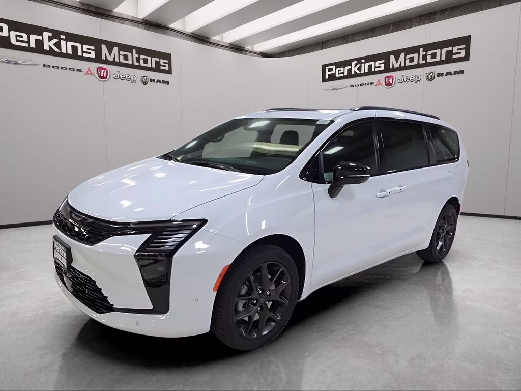 2027 Bright White Clearcoat Chrysler Pacifica Limited AWD Van