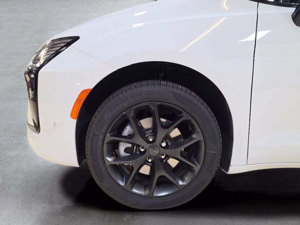 2027 Bright White Clearcoat Chrysler Pacifica Limited AWD Van