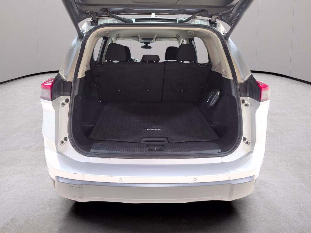 2025 Brilliant Silver Metallic Nissan Rogue SV AWD SUV