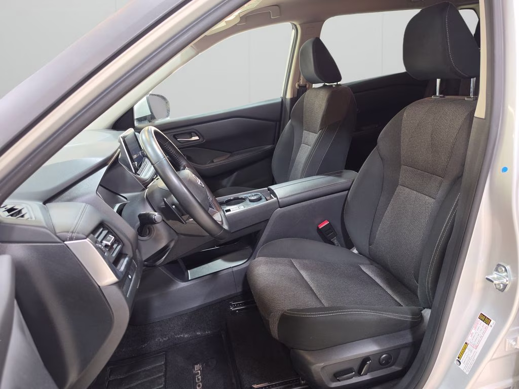 2025 Brilliant Silver Metallic Nissan Rogue SV AWD SUV