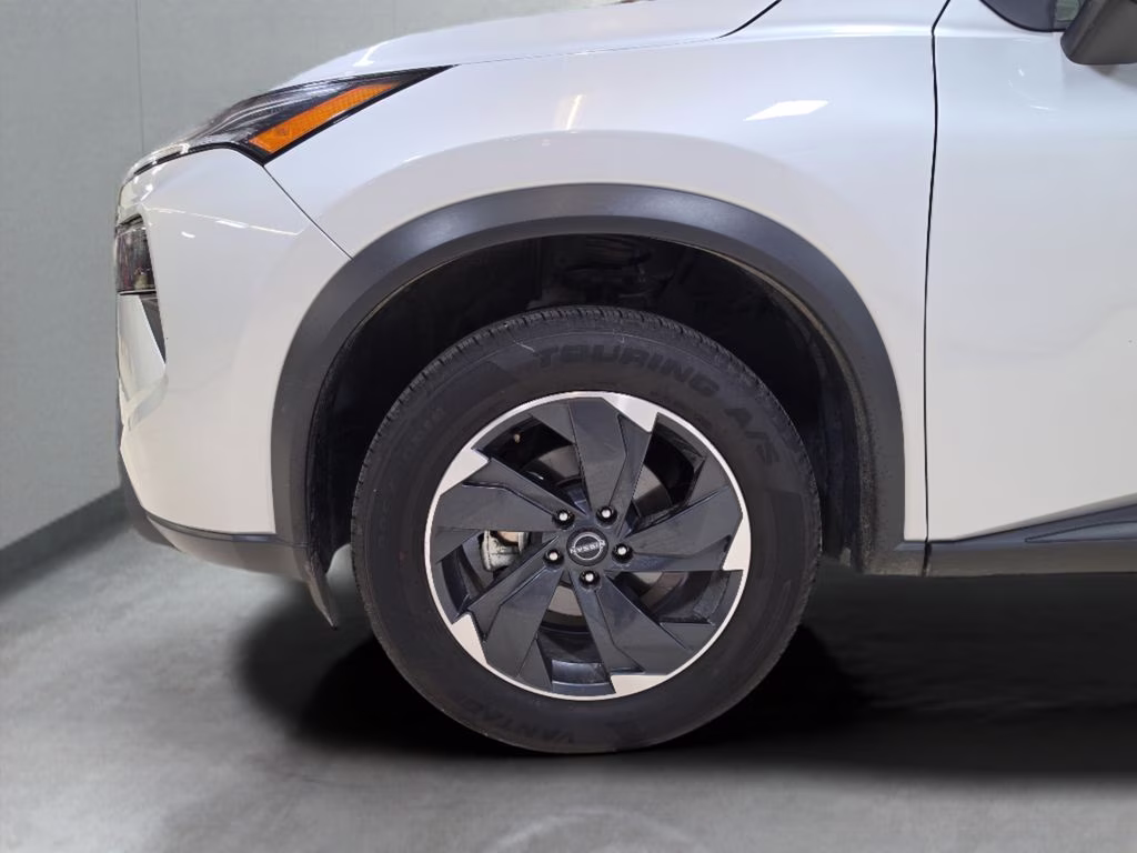 2025 Brilliant Silver Metallic Nissan Rogue SV AWD SUV