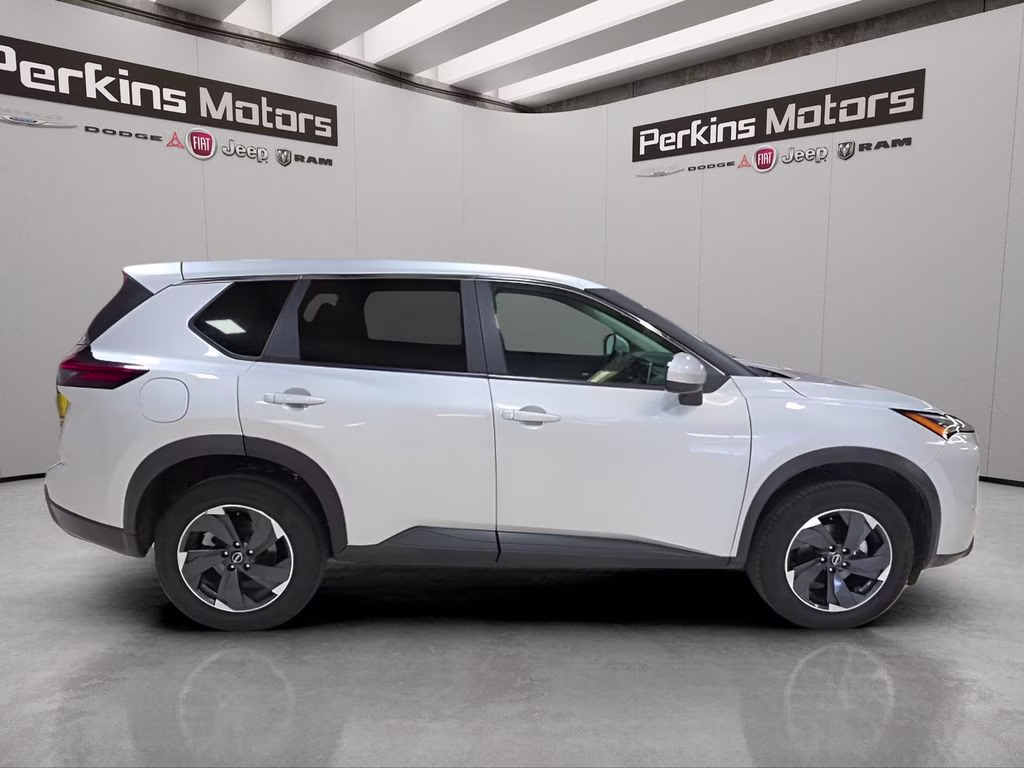 2025 Brilliant Silver Metallic Nissan Rogue SV AWD SUV