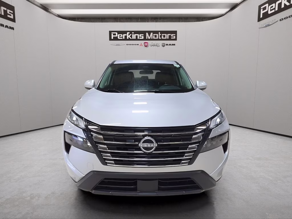 2025 Brilliant Silver Metallic Nissan Rogue SV AWD SUV