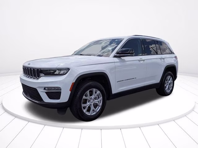 2023 Bright White Clearcoat Jeep Grand Cherokee Limited 4X4 SUV