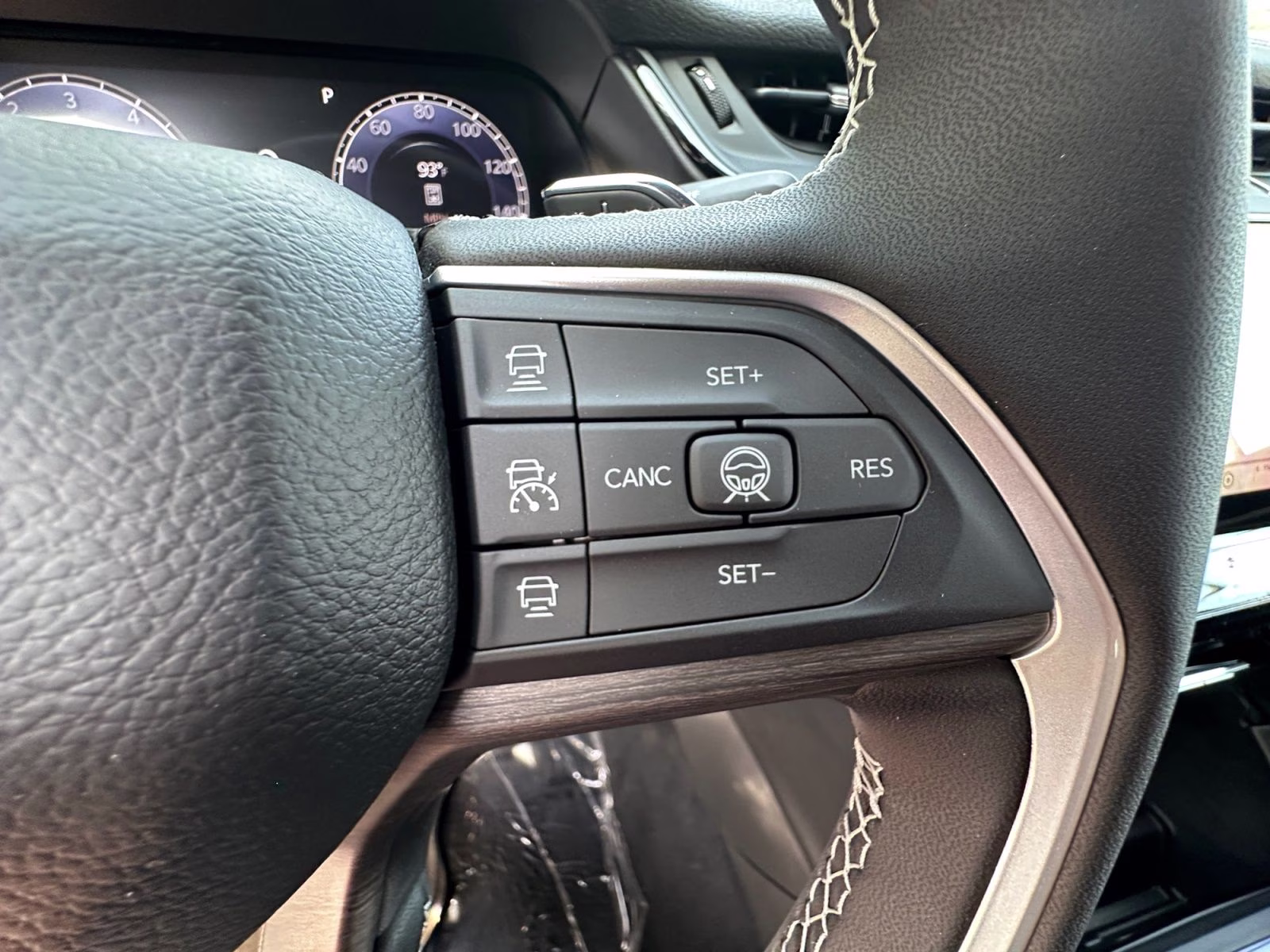 2026 Silver Zynith Jeep Grand Cherokee Limited 4X4 SUV