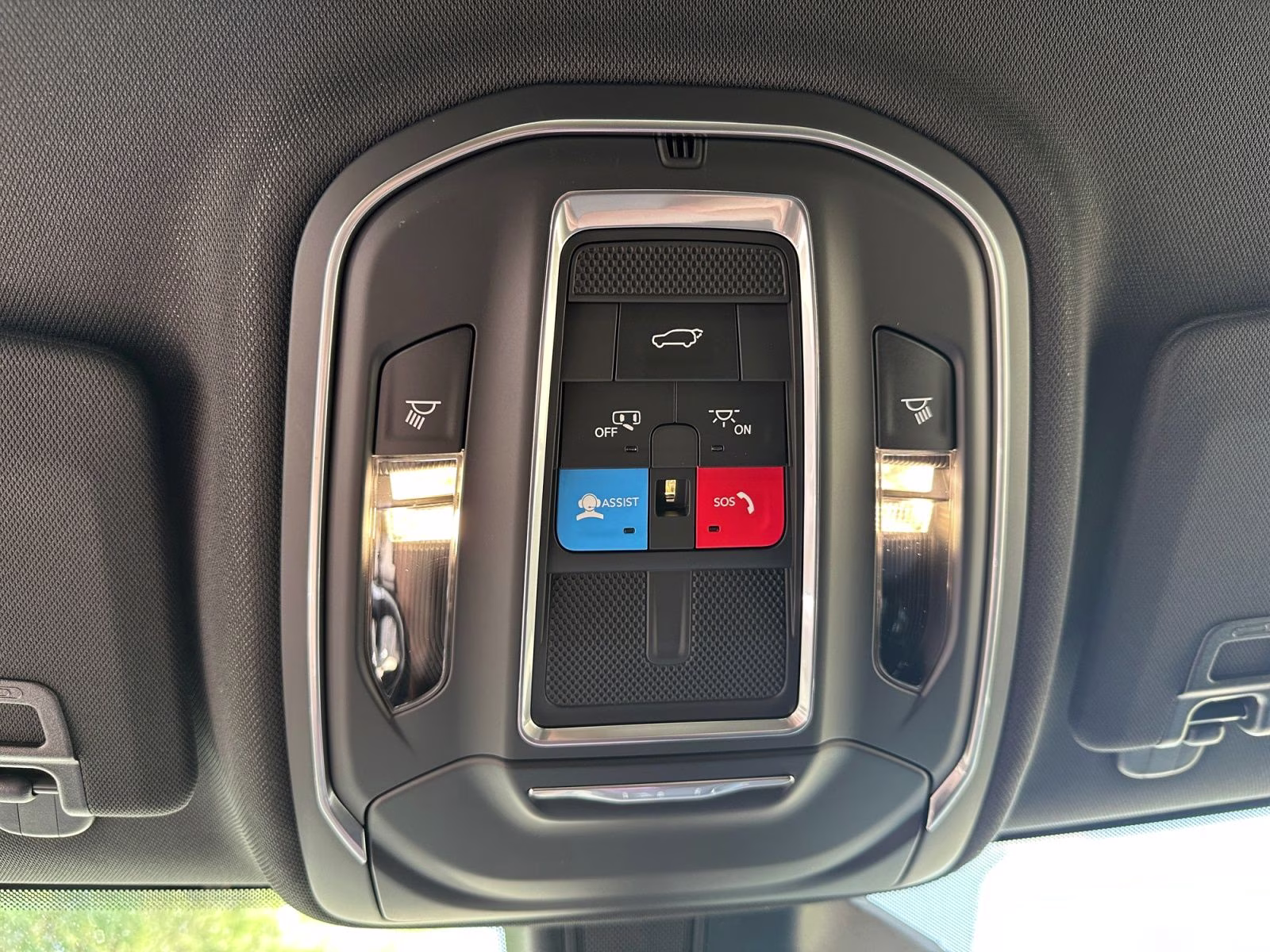 2026 Silver Zynith Jeep Grand Cherokee Limited 4X4 SUV