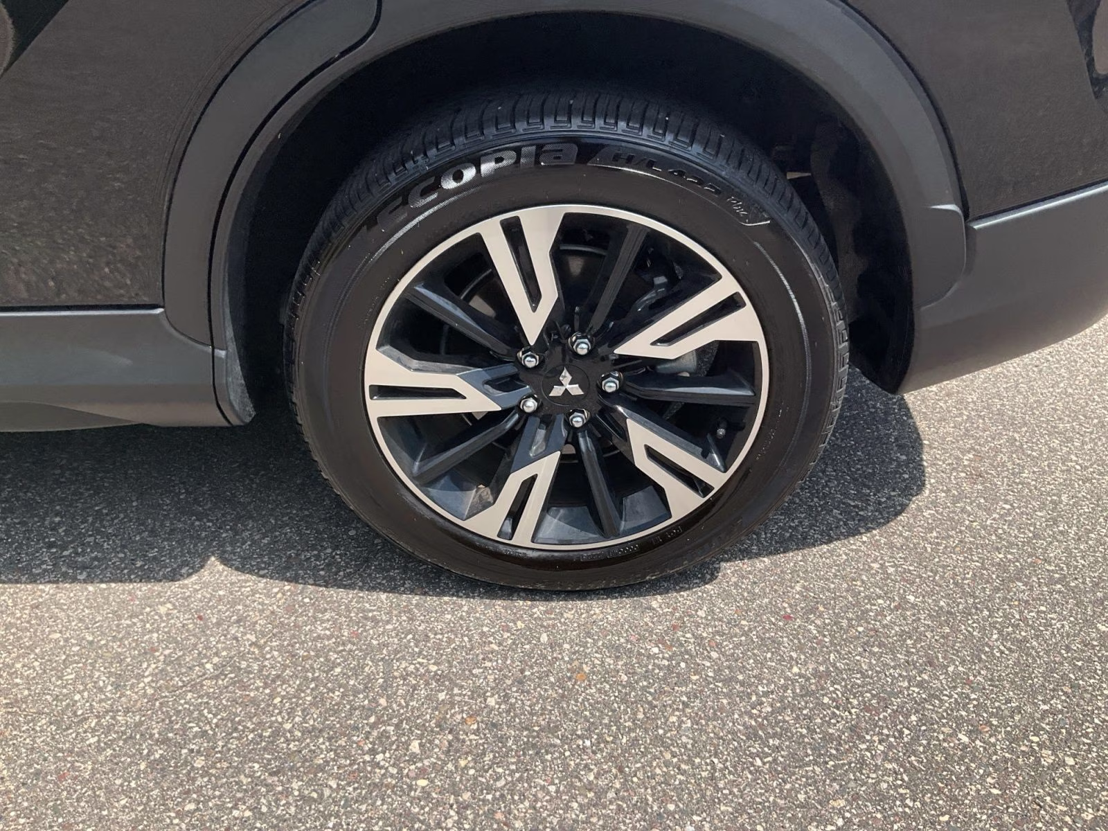 2025 Black Mitsubishi Eclipse Cross SE 4X4 SUV