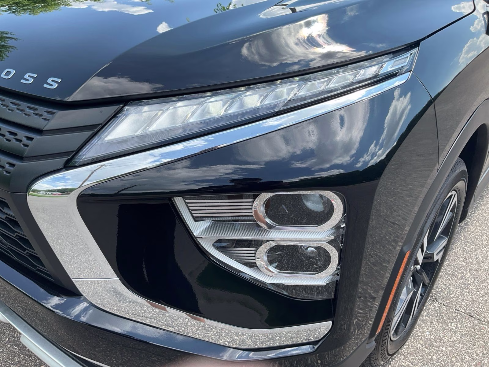 2025 Black Mitsubishi Eclipse Cross SE 4X4 SUV