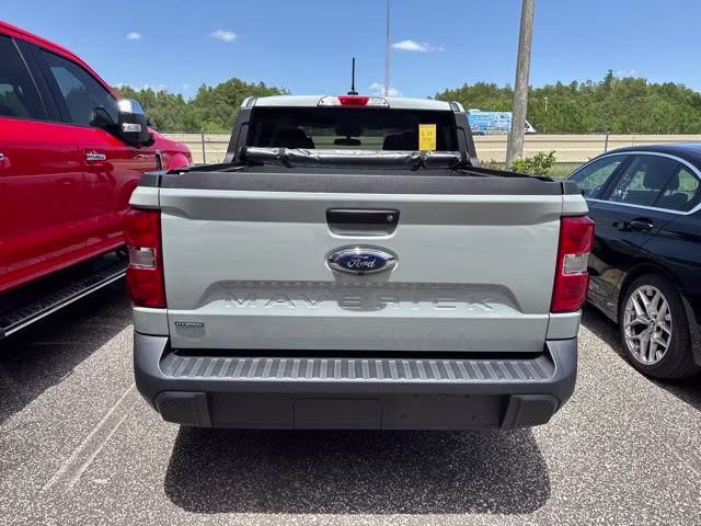 2024 Cactus Gray Ford Maverick XL Crew Cab Pickup FWD Truck