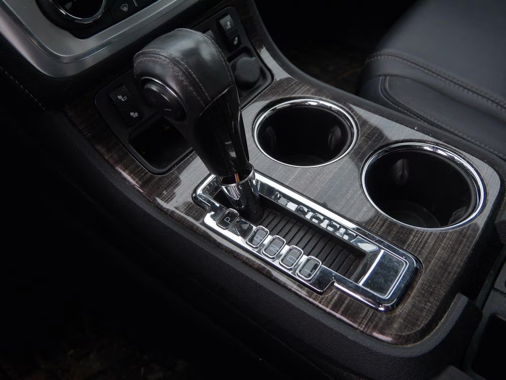 2015 Summit White GMC Acadia SLT-2 AWD SUV