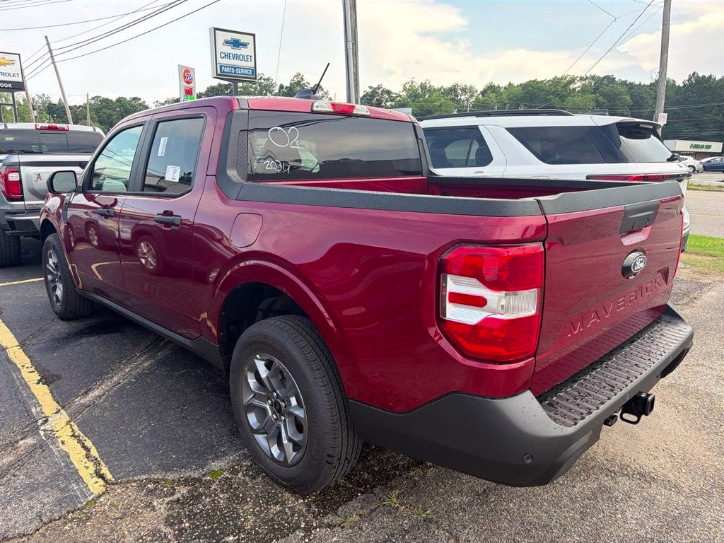 2026 Ruby Red Metallic Tinted Clearcoat Ford Maverick XLT FWD Truck