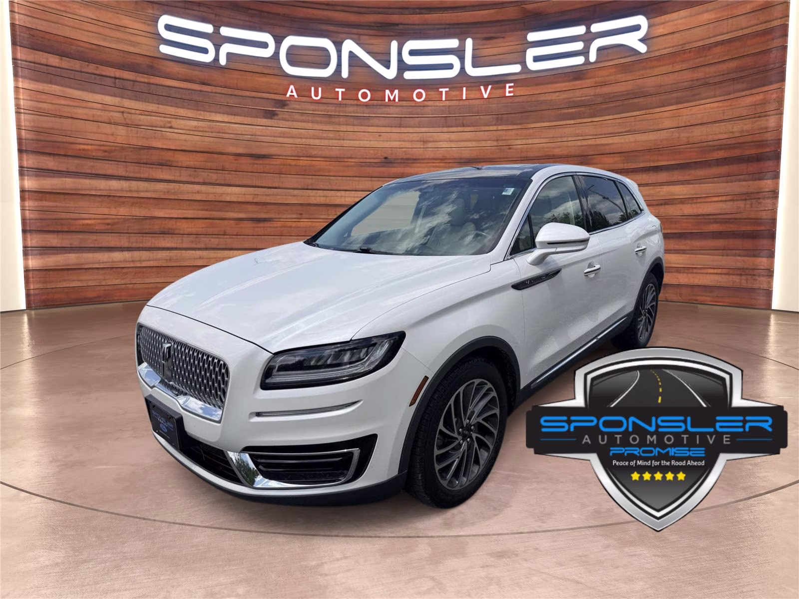2019 Lincoln Nautilus Reserve AWD's photo