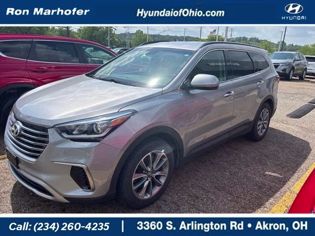 2017 Silver Hyundai Santa Fe SE AWD SUV