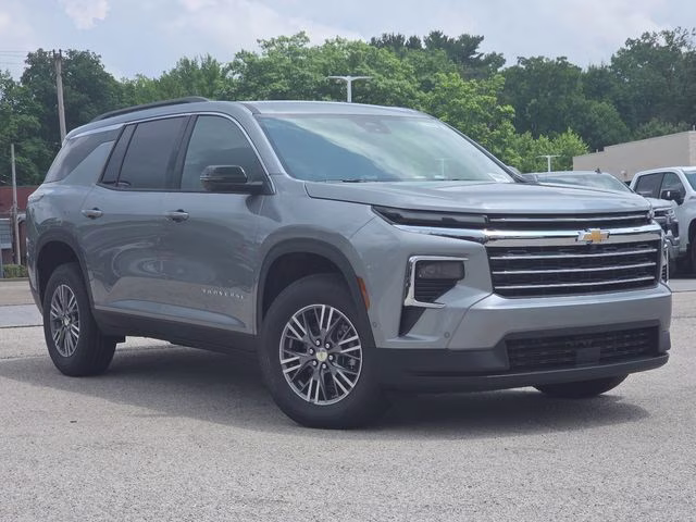 2026 Sterling Gray Metallic Chevrolet Traverse LT AWD SUV