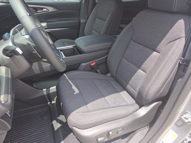 2026 Sterling Gray Metallic Chevrolet Traverse LT AWD SUV
