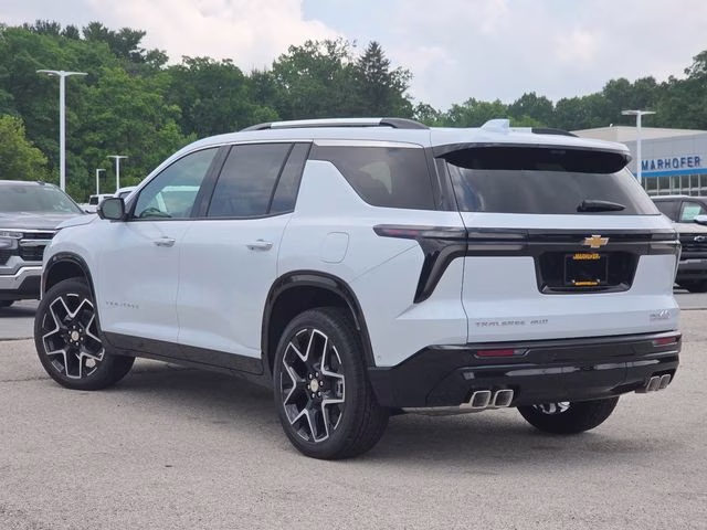 2026 Polar White Tricoat Chevrolet Traverse High Country AWD SUV