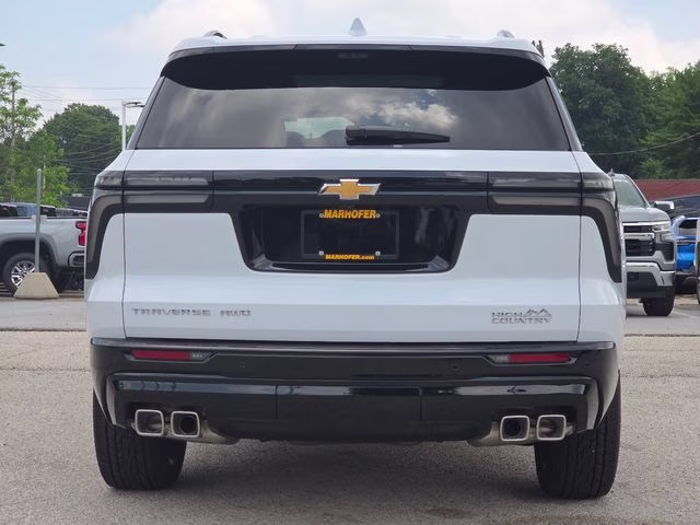 2026 Polar White Tricoat Chevrolet Traverse High Country AWD SUV