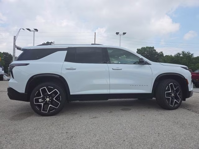 2026 Polar White Tricoat Chevrolet Traverse High Country AWD SUV