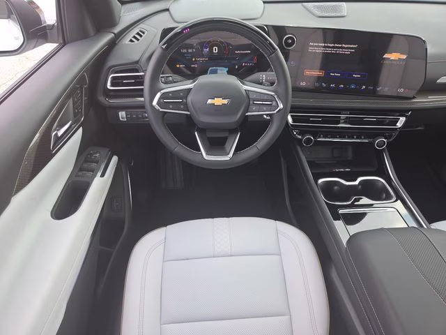 2026 Polar White Tricoat Chevrolet Traverse High Country AWD SUV