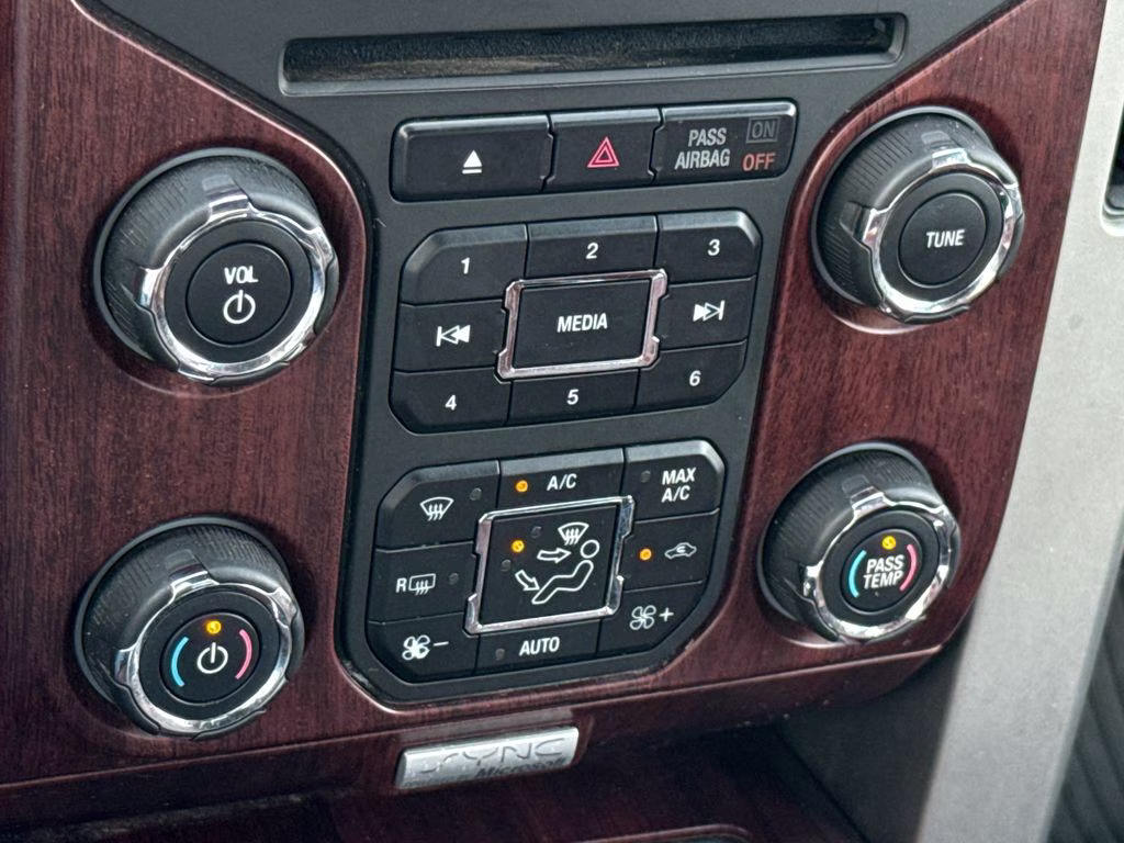 2013 Tuxedo Black Metallic Ford F-150 King Ranch 4X4 Truck