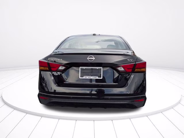 2024 Super Black Clearcoat Nissan Altima 2.5 SV FWD Sedan