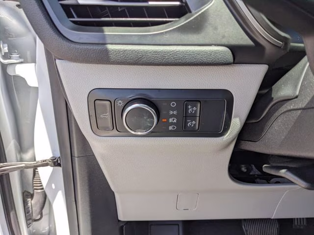 2024 Oxford White Ford Escape Active FWD SUV
