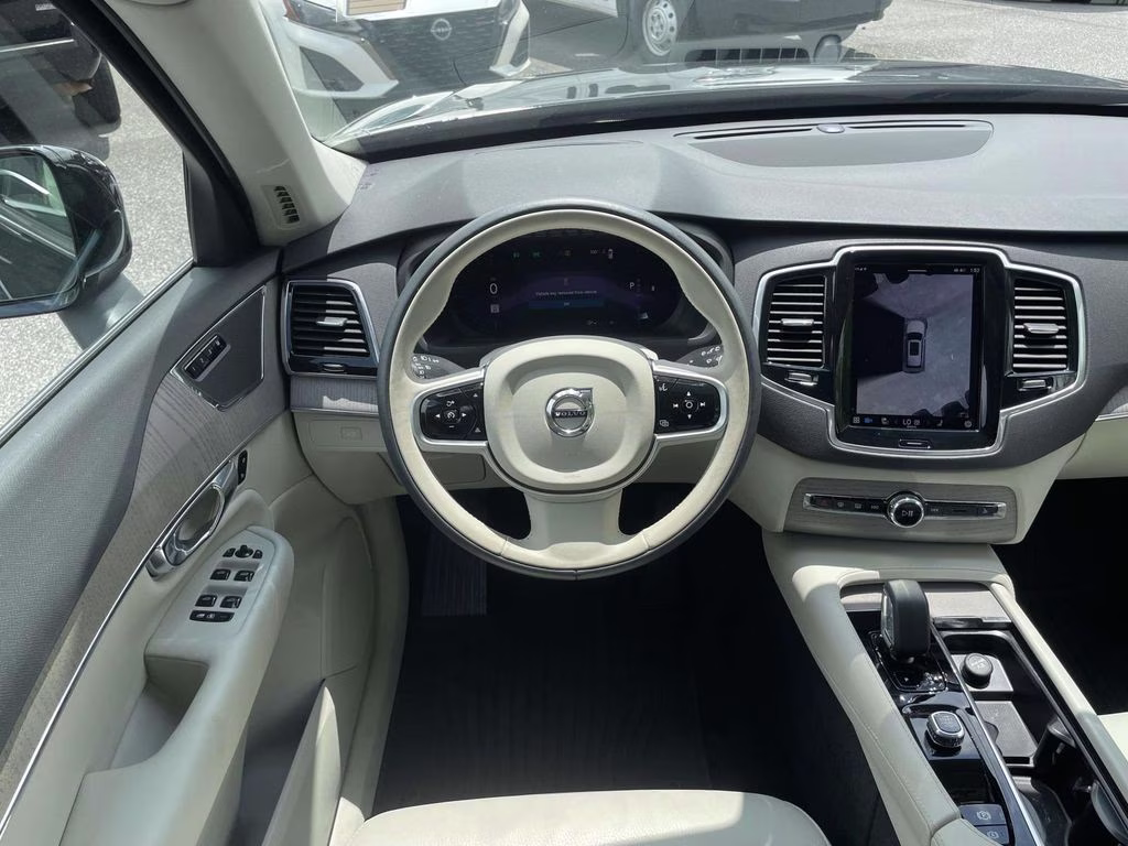 2025 Onyx Black Metallic Volvo XC90 B5 Plus AWD SUV