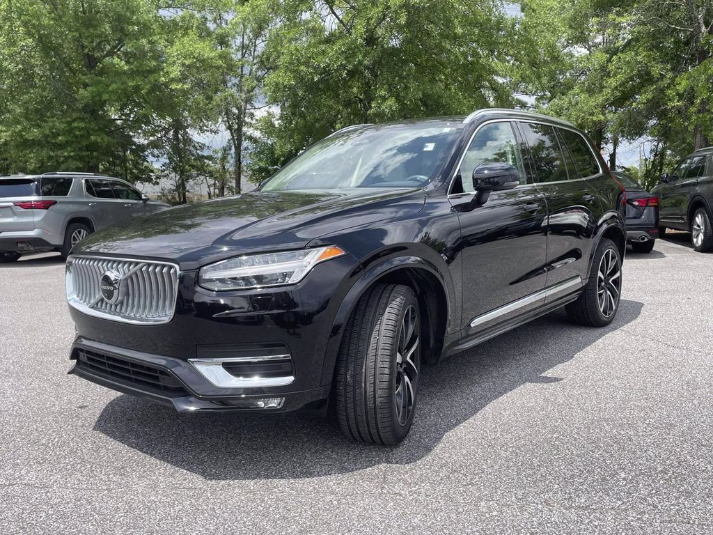 2025 Onyx Black Metallic Volvo XC90 B5 Plus AWD SUV